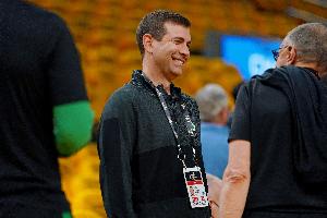 季孟年：霍勒迪其實是綠軍今夏最難處理的合同 期待史總更多妙手