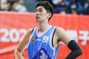 鄒陽：有很多質(zhì)疑的聲音 感謝球迷球隊(duì)的支持 續(xù)約2年 愛拼才會贏