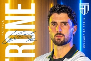 官方：帕爾馬租借科莫前鋒庫(kù)特羅內(nèi)，可選擇買(mǎi)斷