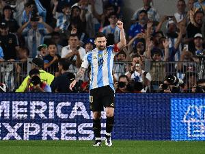 奧萊報：梅西和德保羅已經抵達阿根廷，將加入阿根廷國家隊訓練營