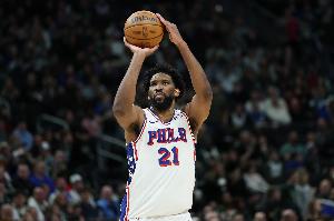 高效全能！恩比德26分鐘16中10貢獻(xiàn)29分6板4助 罰球9中8