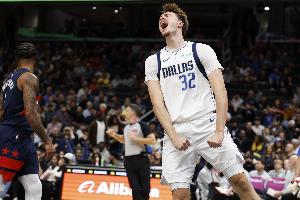 基德：與字母合作經(jīng)歷對培養(yǎng)弗拉格有影響 關(guān)注當下也要挖掘潛力