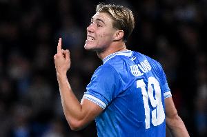 迪馬：霍伊倫和拉赫馬尼肌肉疲勞主動(dòng)要求離場(chǎng)，只是預(yù)防保護(hù)措施