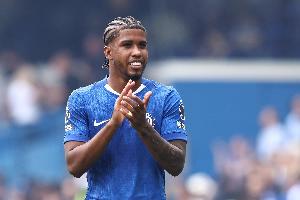 桑托斯：歐冠總是令人興奮，希望爭(zhēng)取贏下巴薩