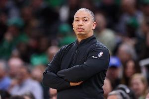 媒體人：快船80%是人員的原因 只有寄希望于換帥了 散漫無生氣