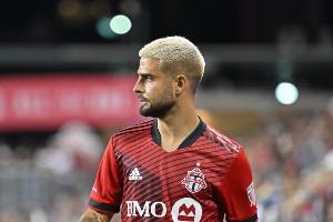 斯基拉：34歲因西涅愿意加盟拉齊奧，120萬(wàn)歐年薪簽約至2027年