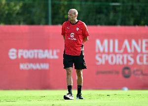 阿萊格里：誰先進球誰就能獲勝，米蘭在角球防守時需要改進