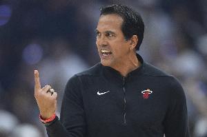 鮑威爾：斯波極具競爭力只想贏球 要求嚴格總能激發(fā)球員最佳狀態(tài)